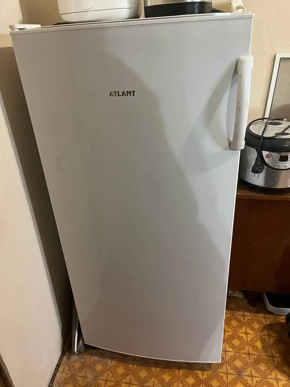 Морозилка Атлант - Бытовая техника (Для дома и дачи) в Волгоград