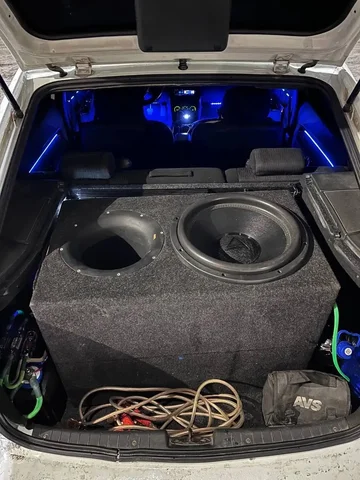 Продам саб Aura Monstro 15D1 - Автотехника в Волгоград