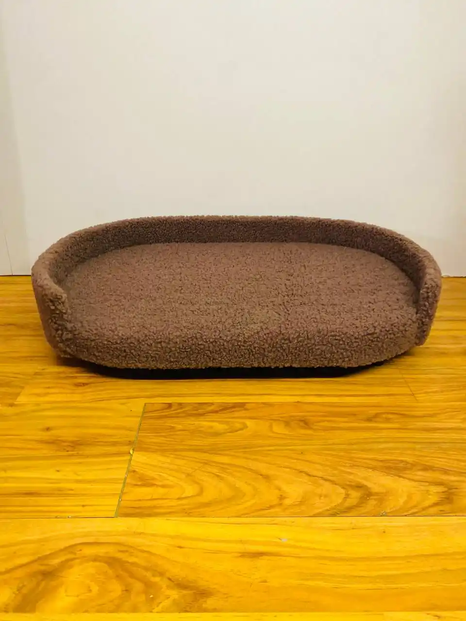 Продам диванчик для кошек