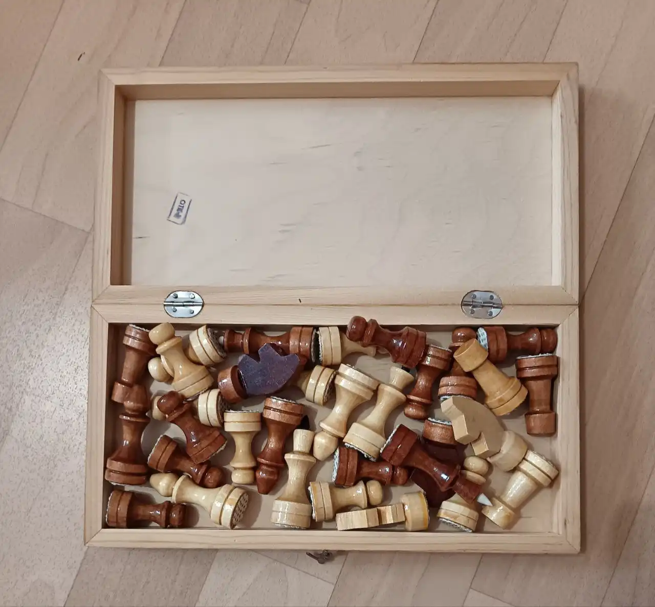 Продам шахматы деревянные