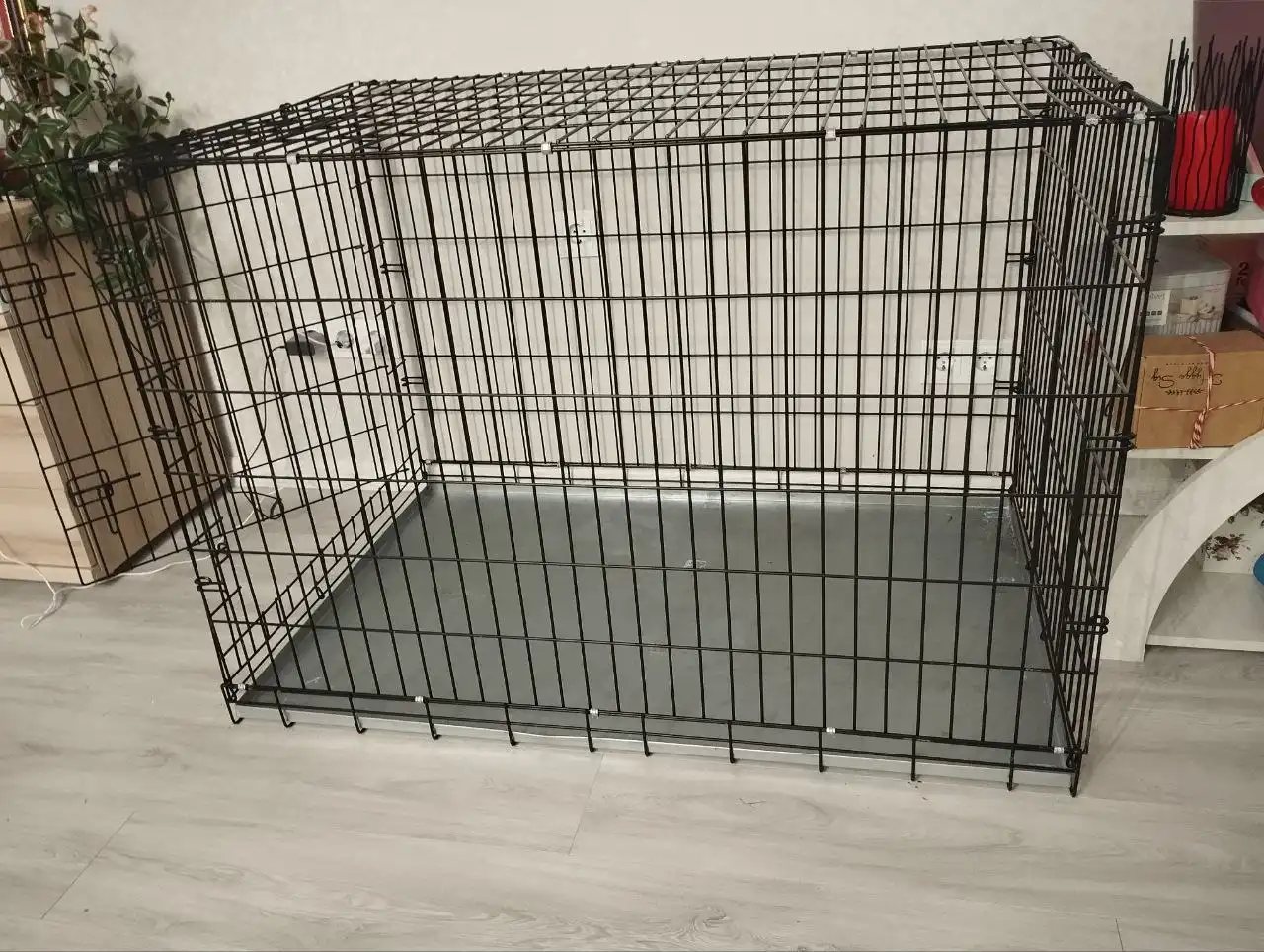 Продам б/у клетку