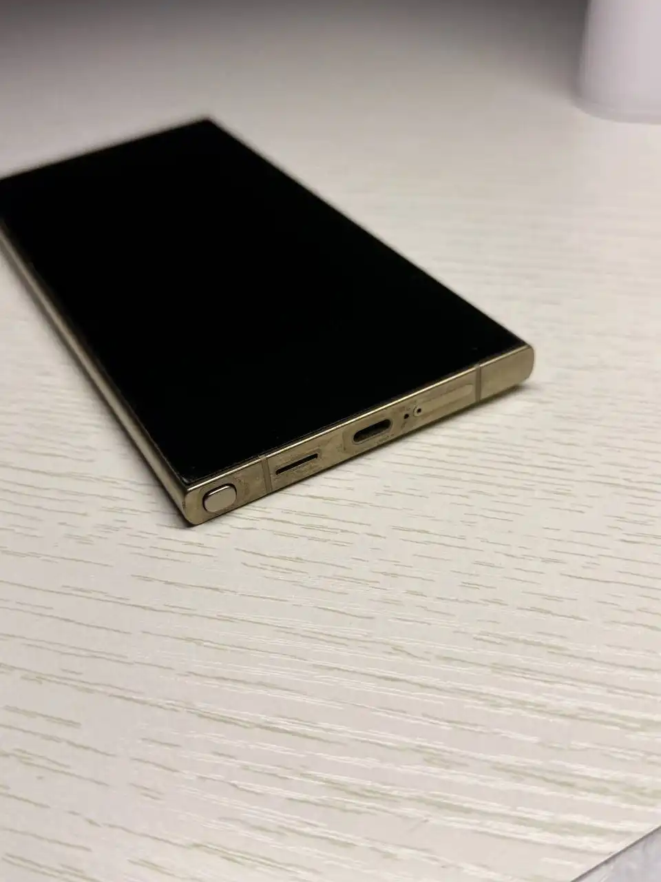 Продам Samsung S24 Ultra 512 Гб