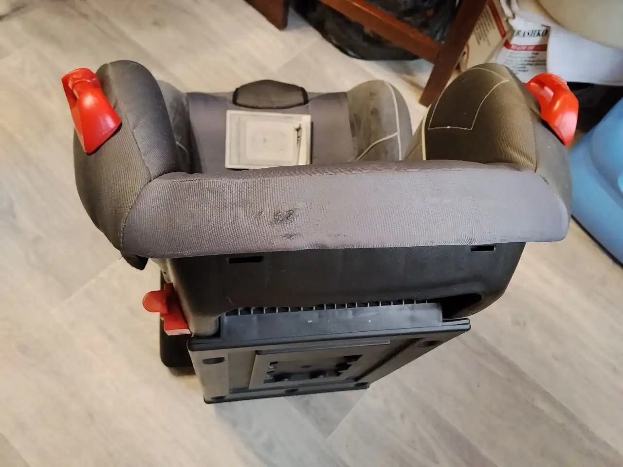 Автомобильное кресло Avanti