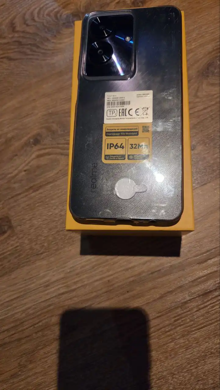 Продам смартфон realme C35 в отличном состоянии