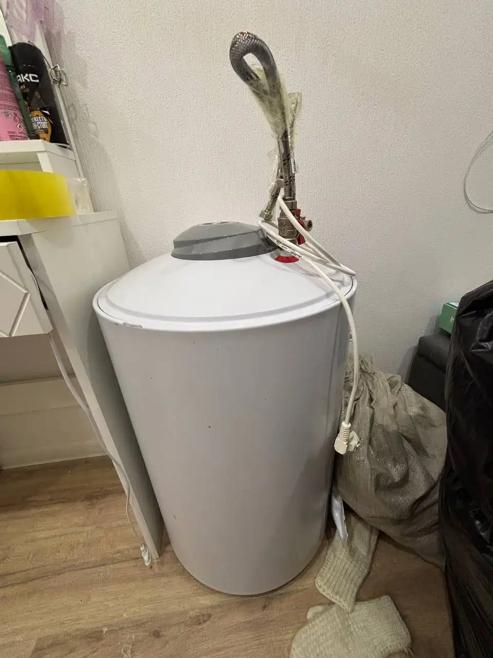 Продам титан 5т со столешницей