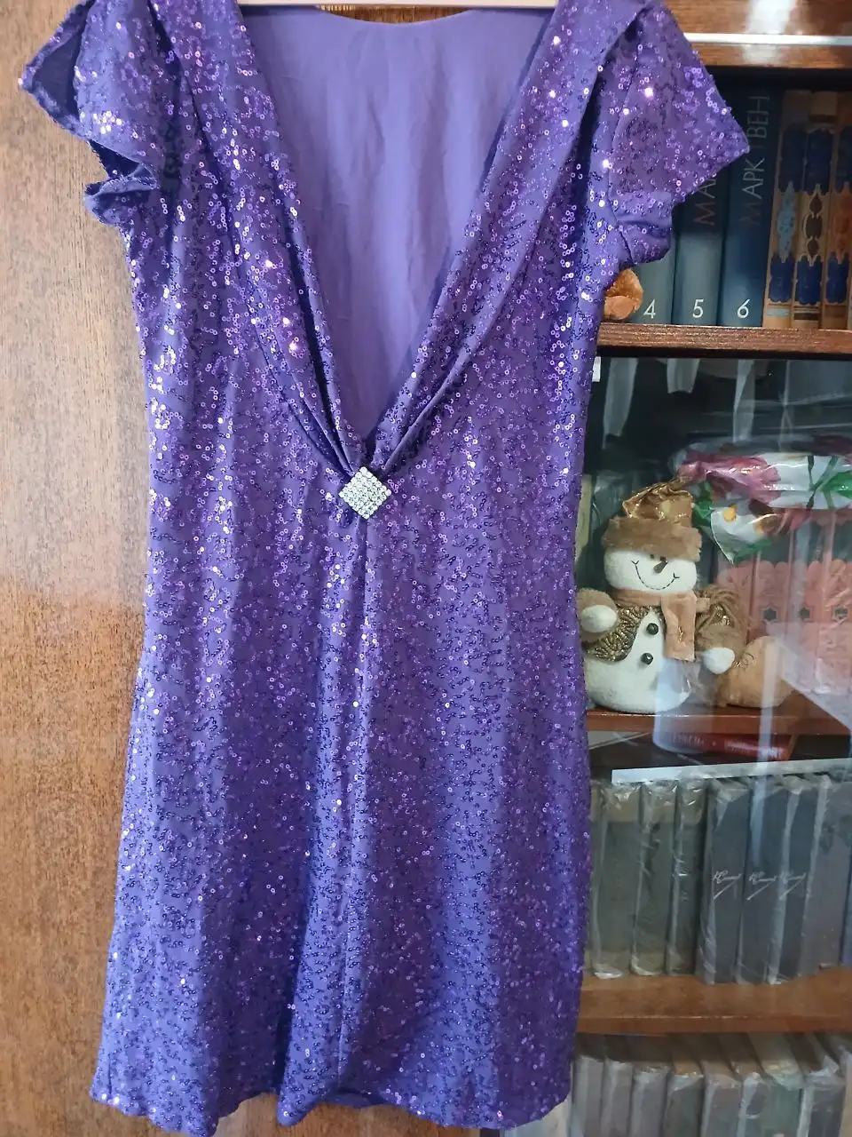 Продам платье размер 42