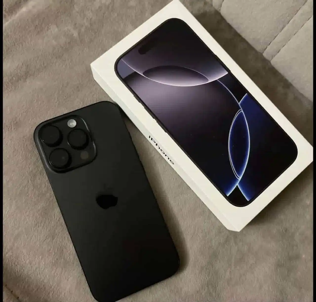 Продам iPhone 16 Pro 256 ГБ в отличном состоянии