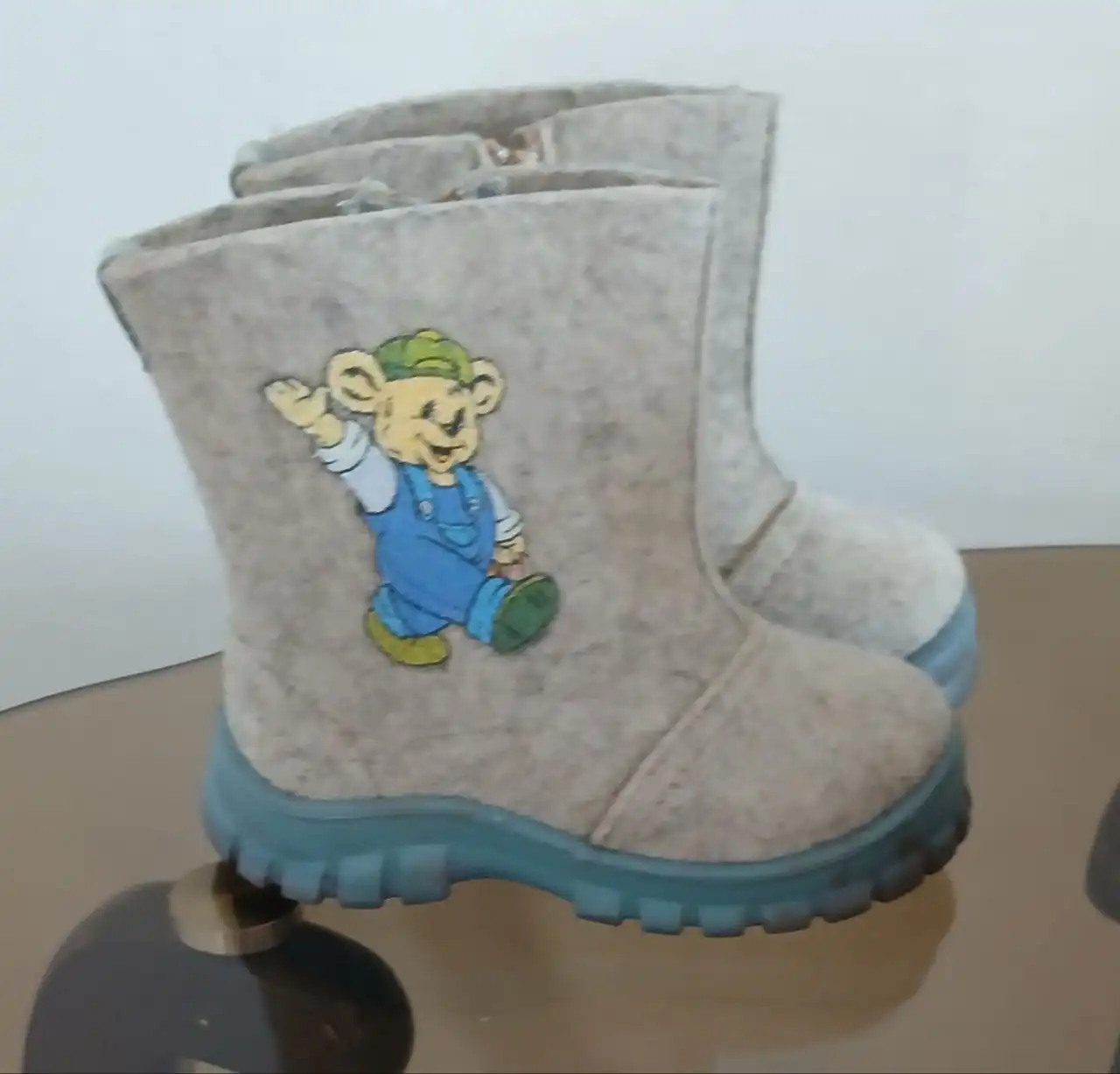 Продажа зимней обуви 26 размер