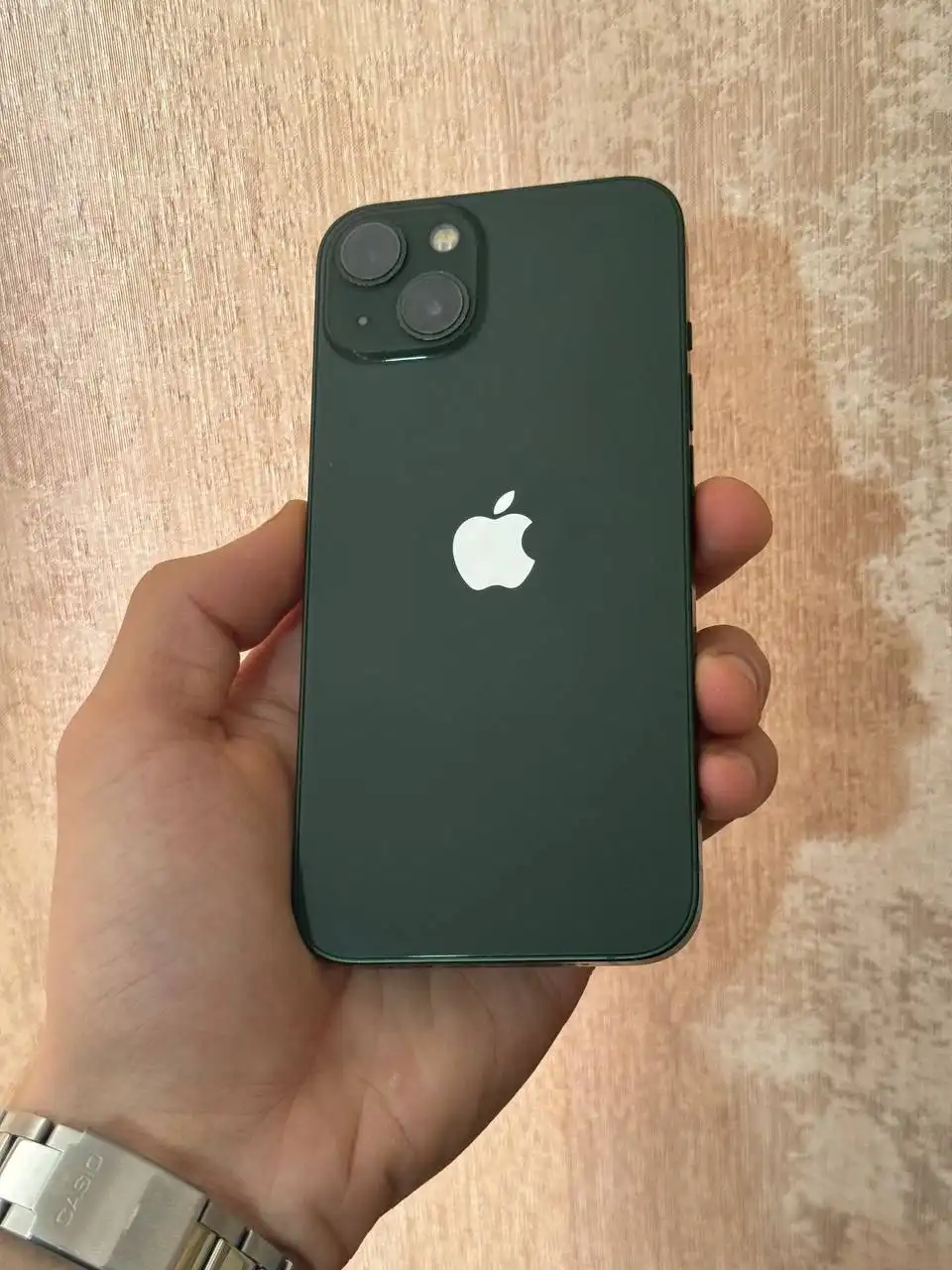 Продам iPhone 13 128Gb в хорошем состоянии