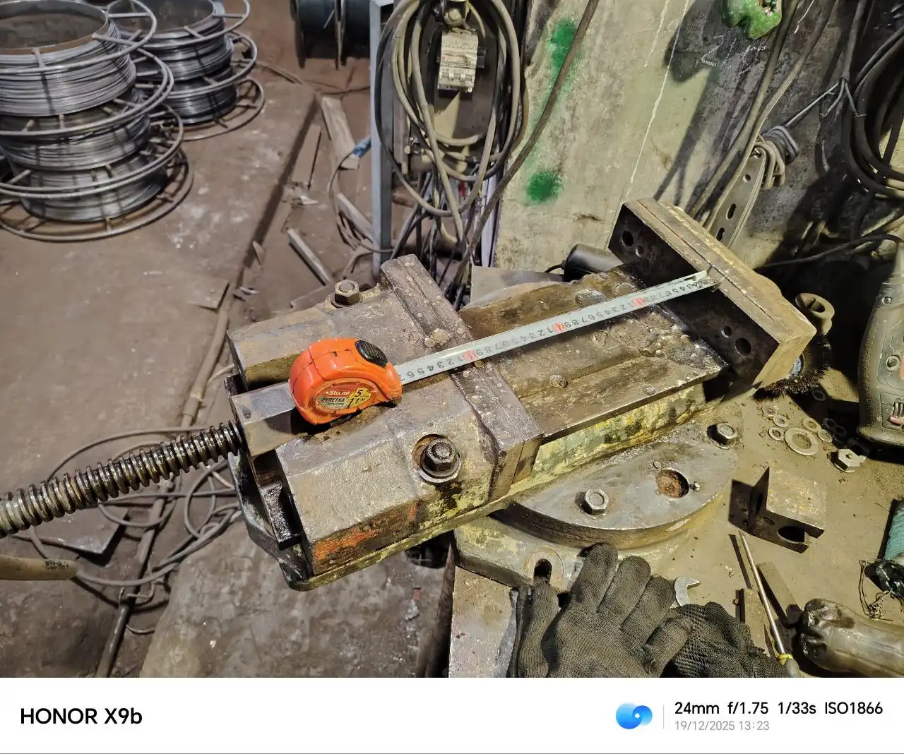 Продам тисы станочные поворотные