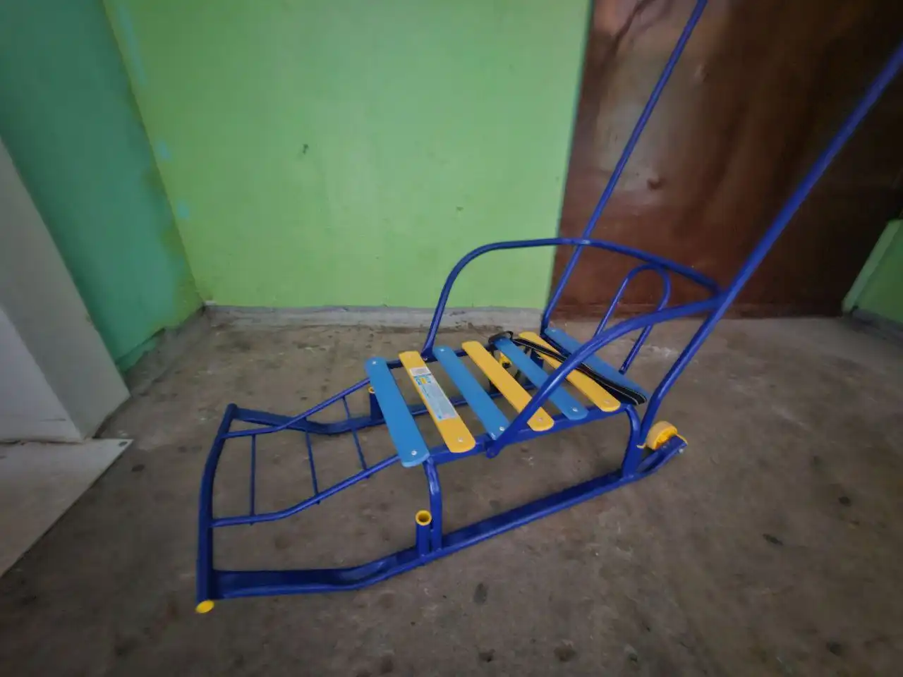 Продам санки