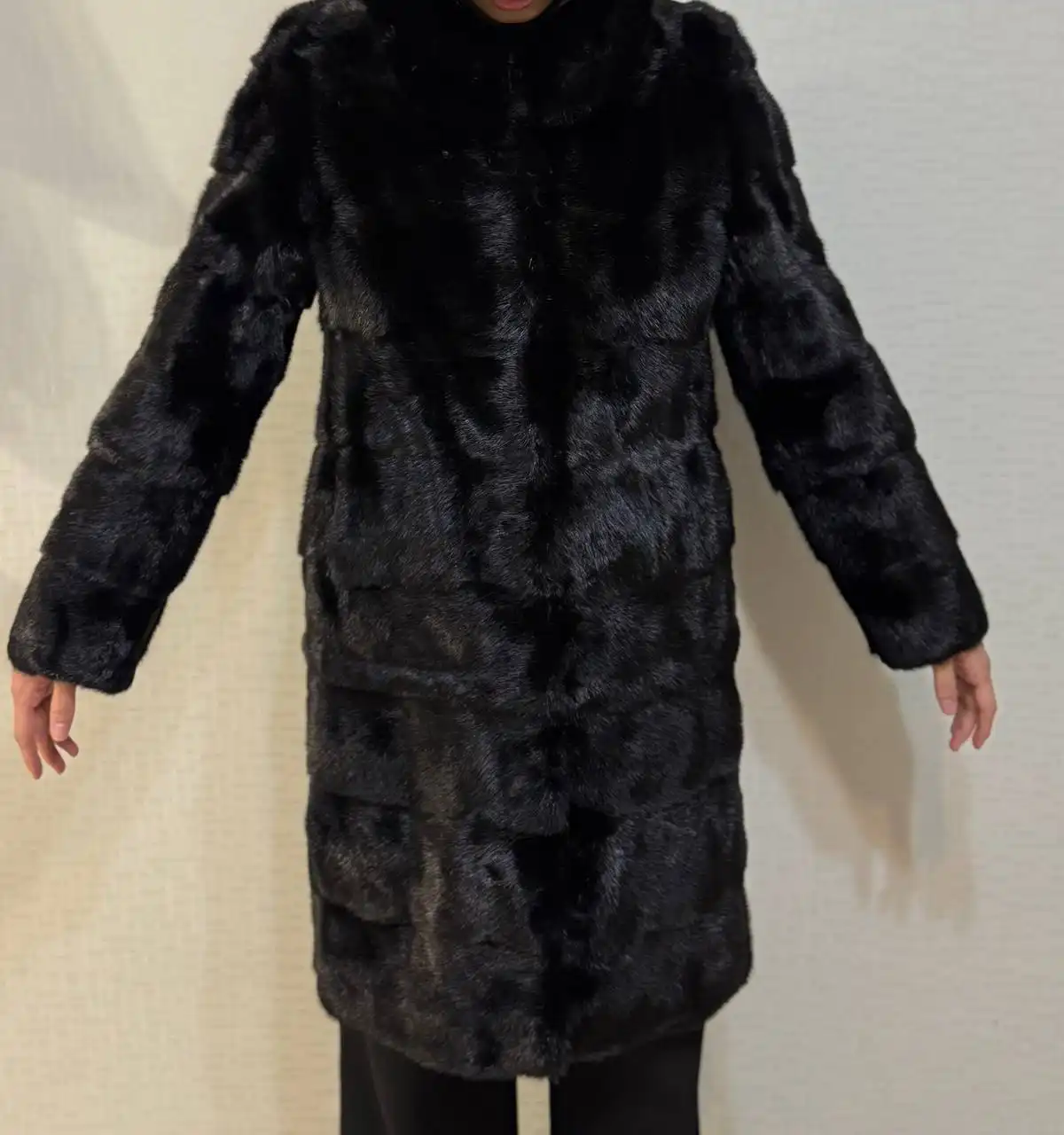 Продам норковые шубы