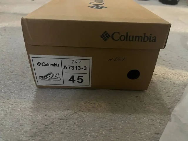 Кроссовки Columbia 45 размер - Одежда в Хабаровск