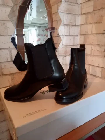 Полусапожки осенние стильные 40 размер - Одежда в Хабаровск