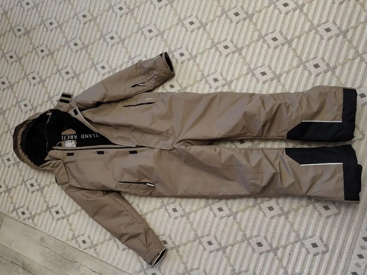 Зимний 158см в отличном состоянии