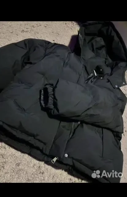 Продам зимнюю куртку - Обувь в Хабаровск