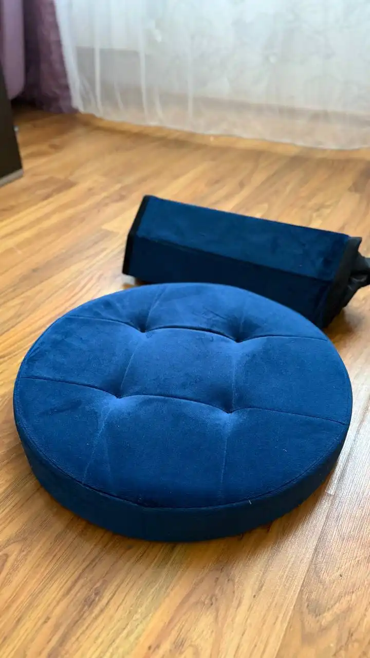 Продам пуф в прихожую или примерочную