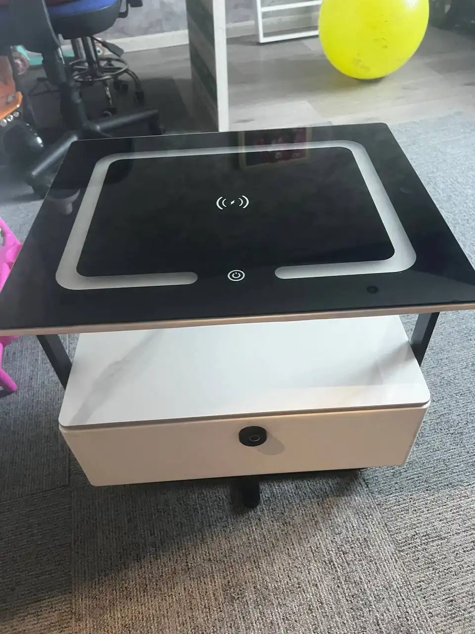 Продам тумбу