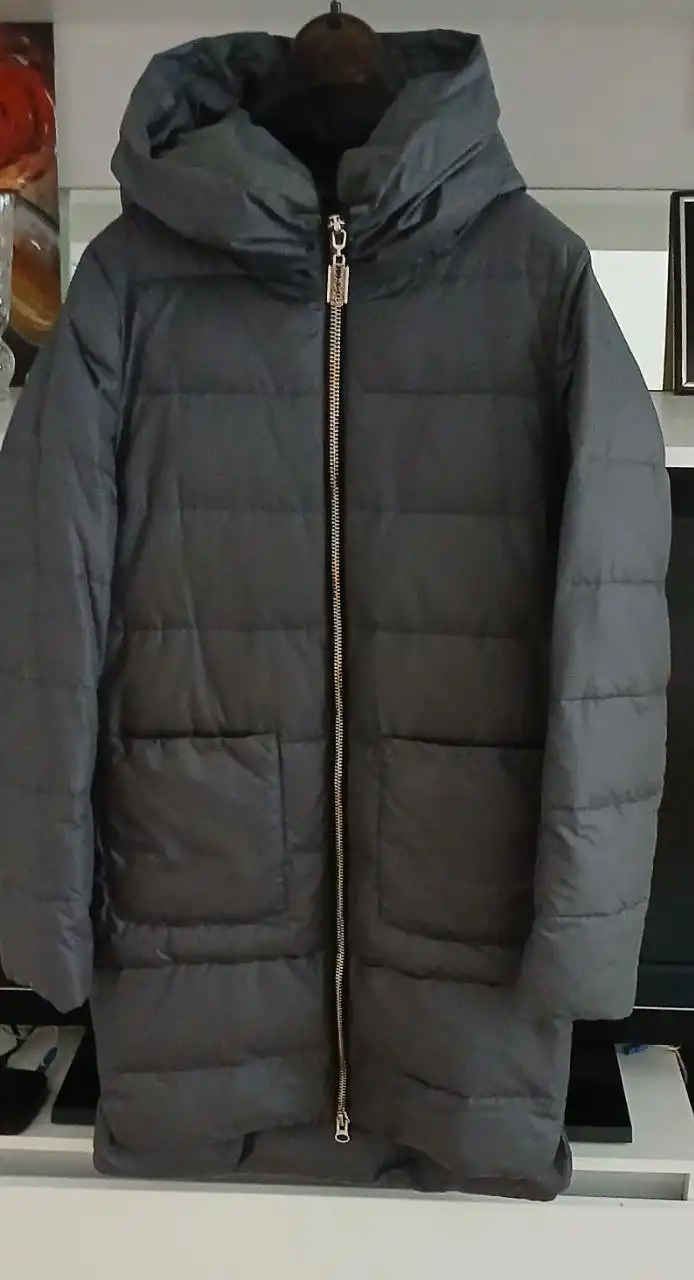 Пуховик 44-46 хорошего качества - Верхняя одежда (Одежда) в Хабаровск