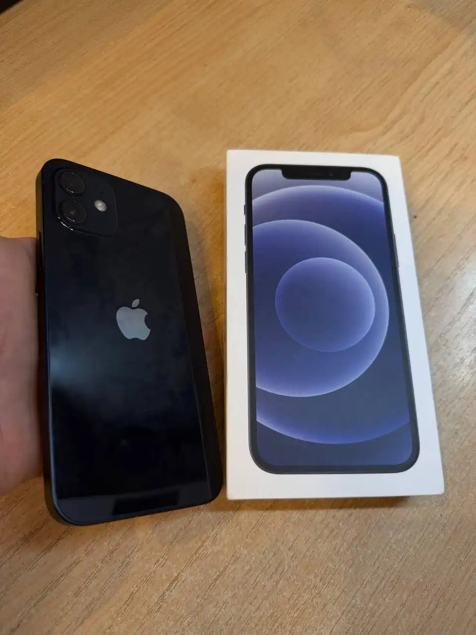 Продам iPhone 12 128 ГБ