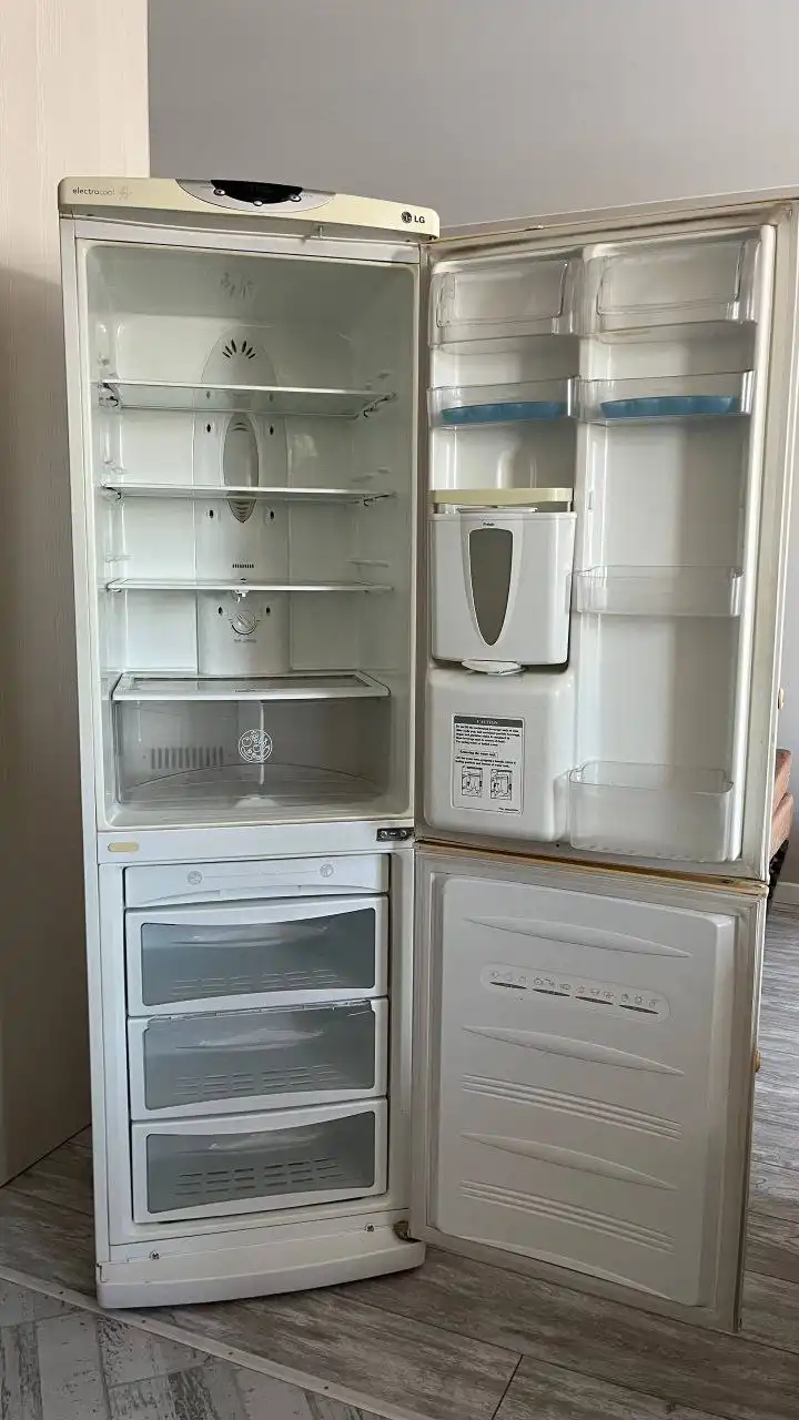 Продам холодильник LG рабочий