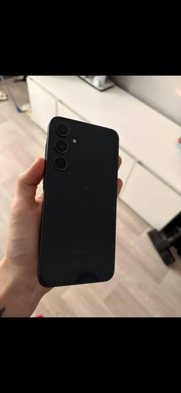 Продам Самсунг А35 256 ГБ