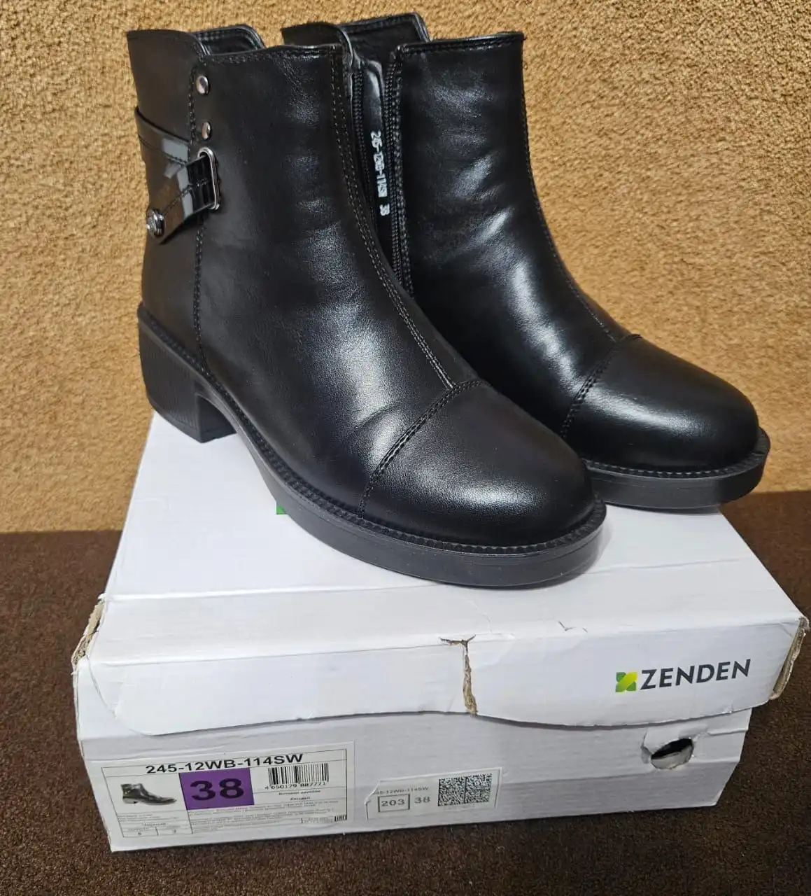 Зимняя обувь, размер 38 - Обувь (Одежда) в Хабаровск