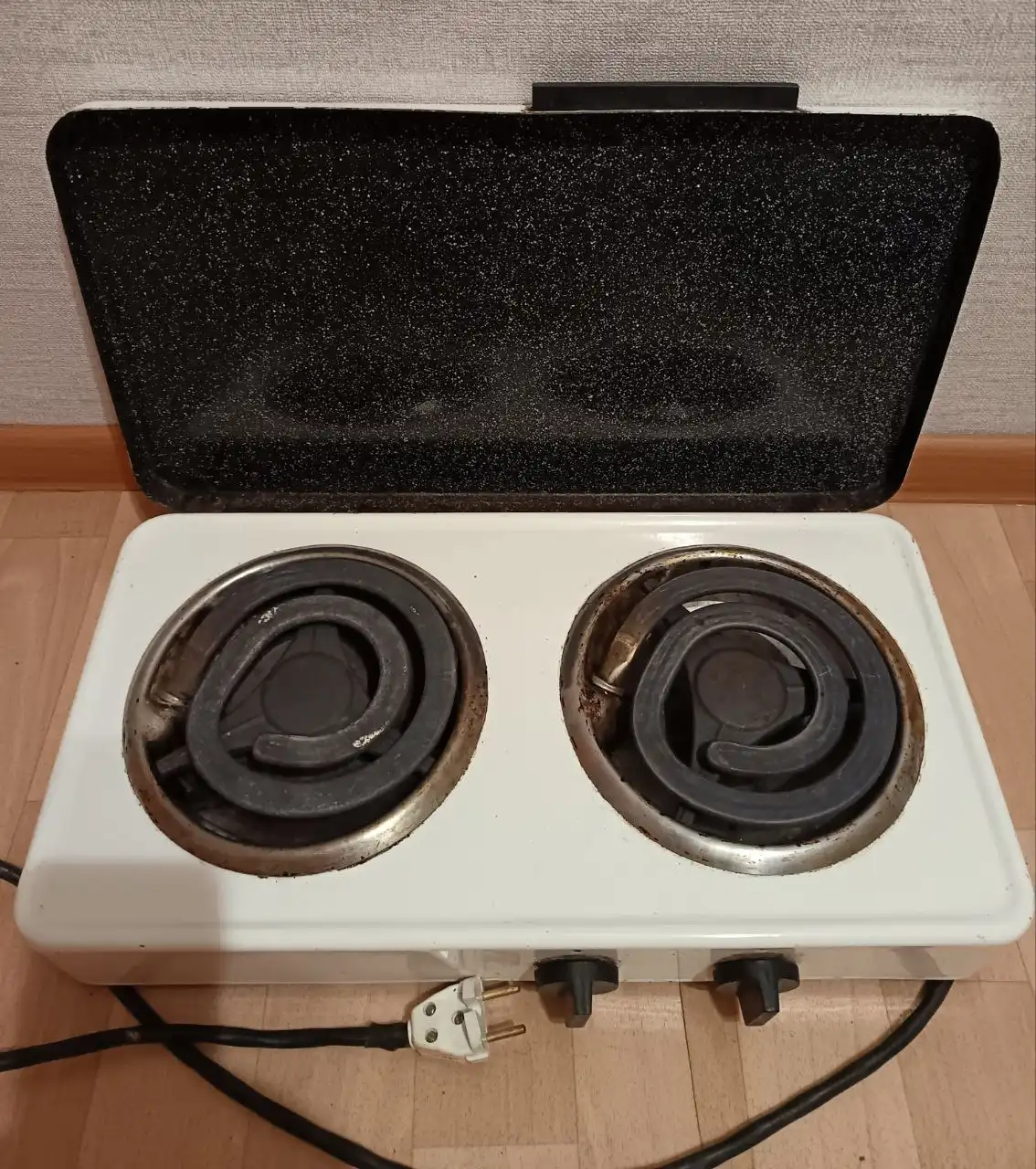 Электрическая плита Мечта б/у - Барахолка в Хабаровск