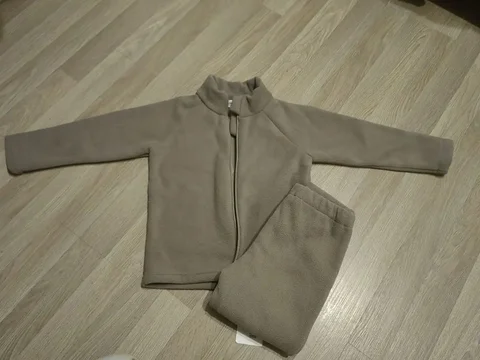 Костюм детский новый 104 размер - Пижамы в Хабаровск