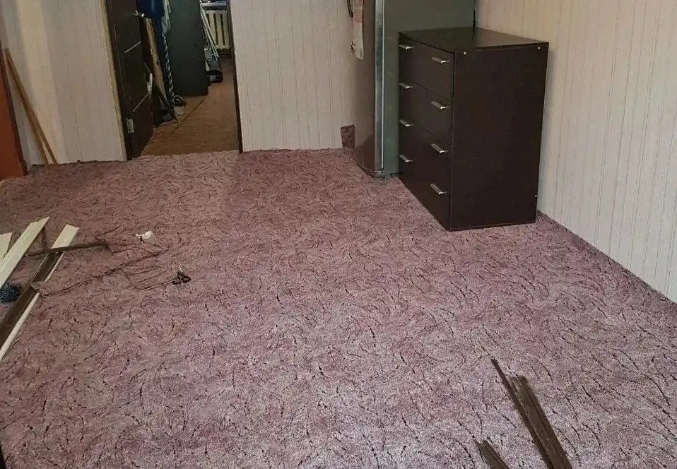 Продам ковролин утепленный - Ковры и ковровые покрытия (Для дома и дачи) в Хабаровск