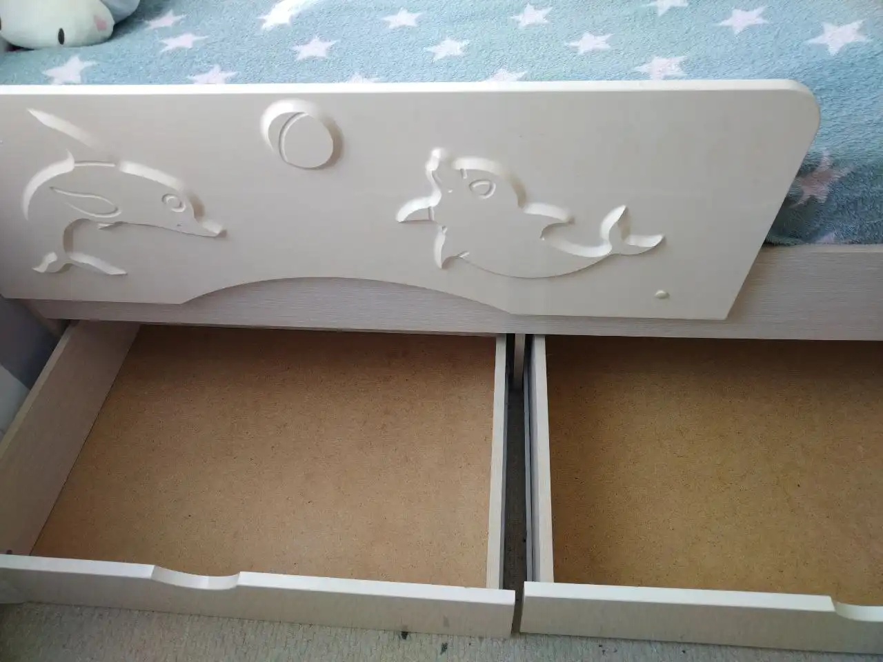 Детская кровать с матрасом и бортиком - Детская мебель (Товары для детей) в Хабаровск