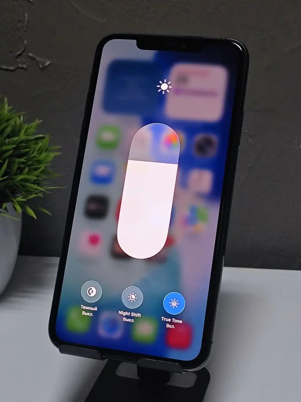 Продажа iPhone и iPad в Хабаровске - Смартфоны и планшеты (Электроника) в Хабаровск