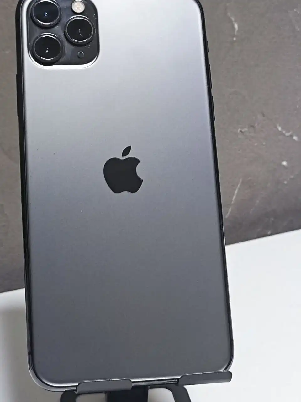 Продажа iPhone и iPad в Хабаровске - Смартфоны и планшеты (Электроника) в Хабаровск