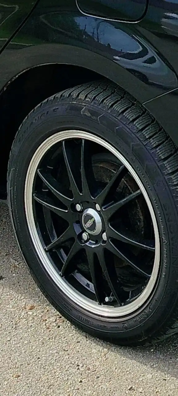 Продам диски 16 4/100 с зимней резиной 195/55/16 - Запчасти (Авто) в Хабаровск