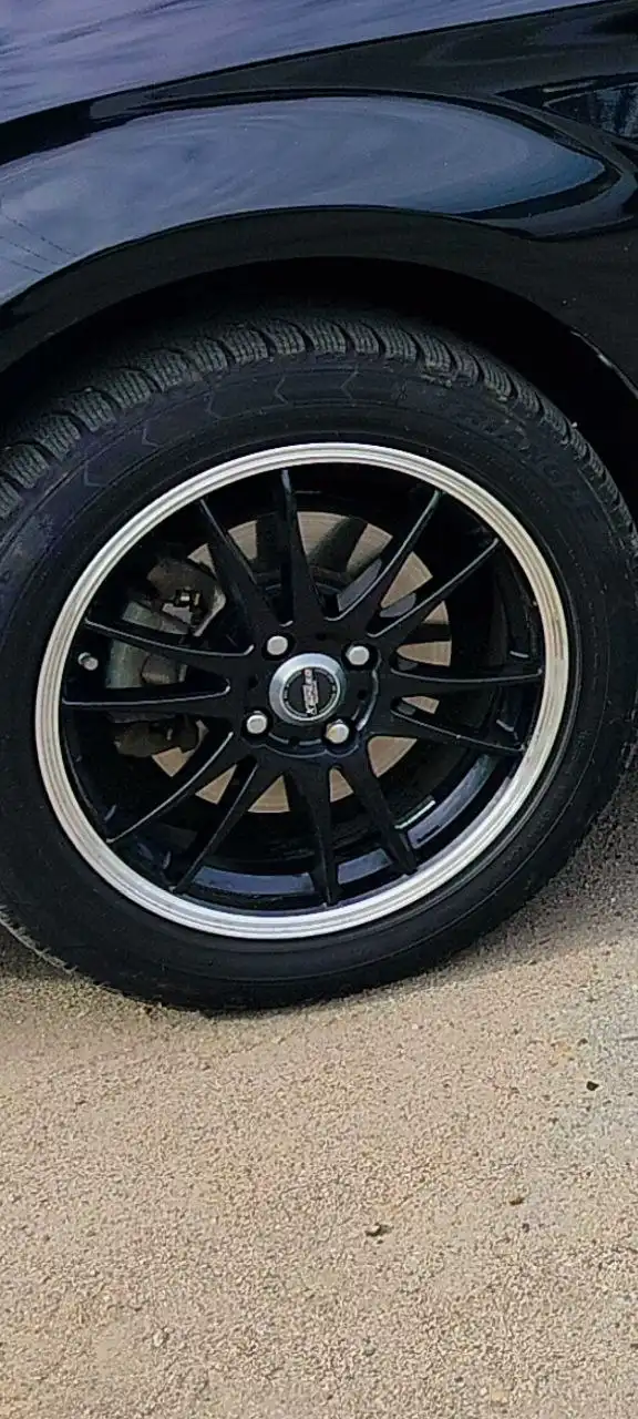 Продам диски 16 4/100 с зимней резиной 195/55/16 - Запчасти (Авто) в Хабаровск