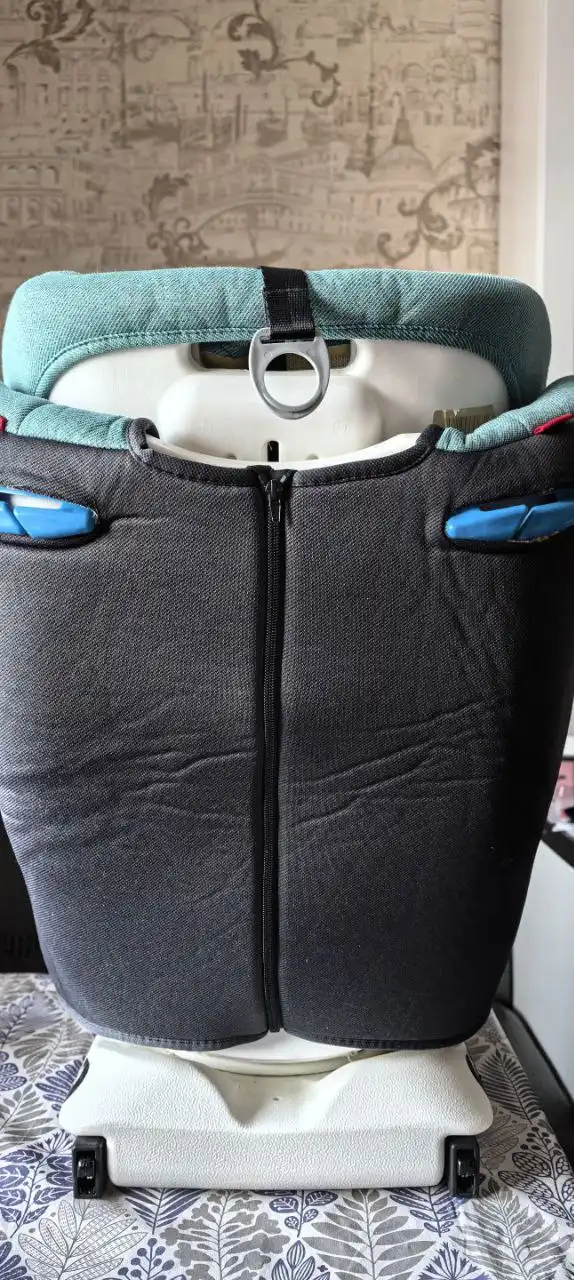 Продам детское автокресло Costa 0-36 кг с вкладышем и Isofix - Автокресла (Товары для детей) в Хабаровск