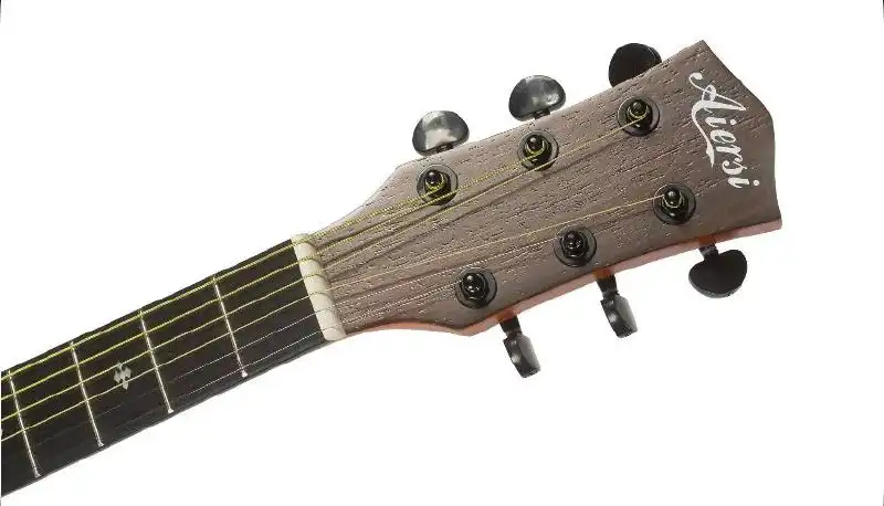 Продам акустическую гитару Aiersi SG02SMC-41 с комплектом - Музыкальные инструменты (Хобби и отдых) в Хабаровск