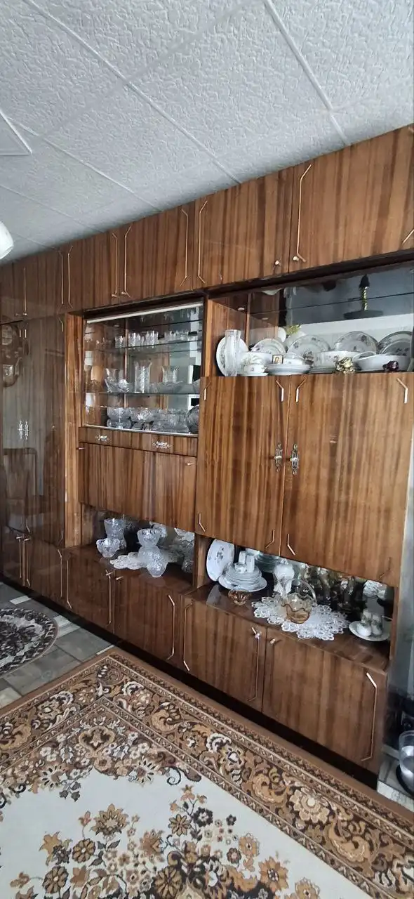 Продам стенку б/у - Мебель (Для дома и дачи) в Хабаровск