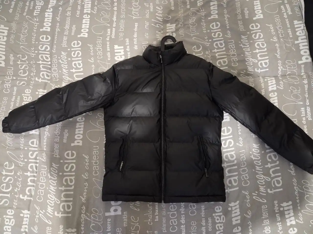 Продам новую куртку размер М - Верхняя одежда (Одежда) в Хабаровск