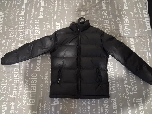 Продам новую куртку размер М - Пижамы в Хабаровск