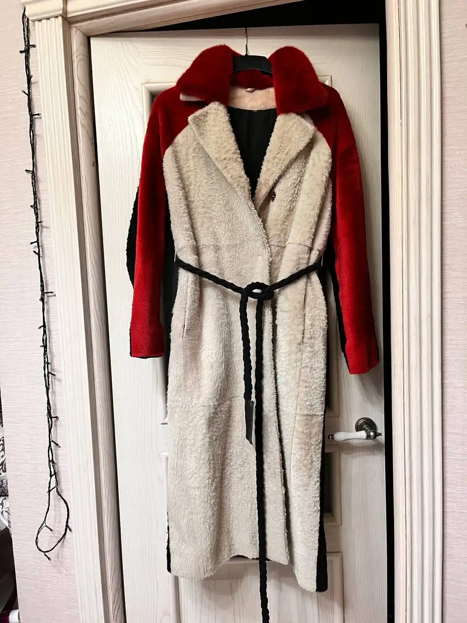 Пальто из натурального меха осенне-зимнее размер 44 - Верхняя одежда (Одежда) в Хабаровск