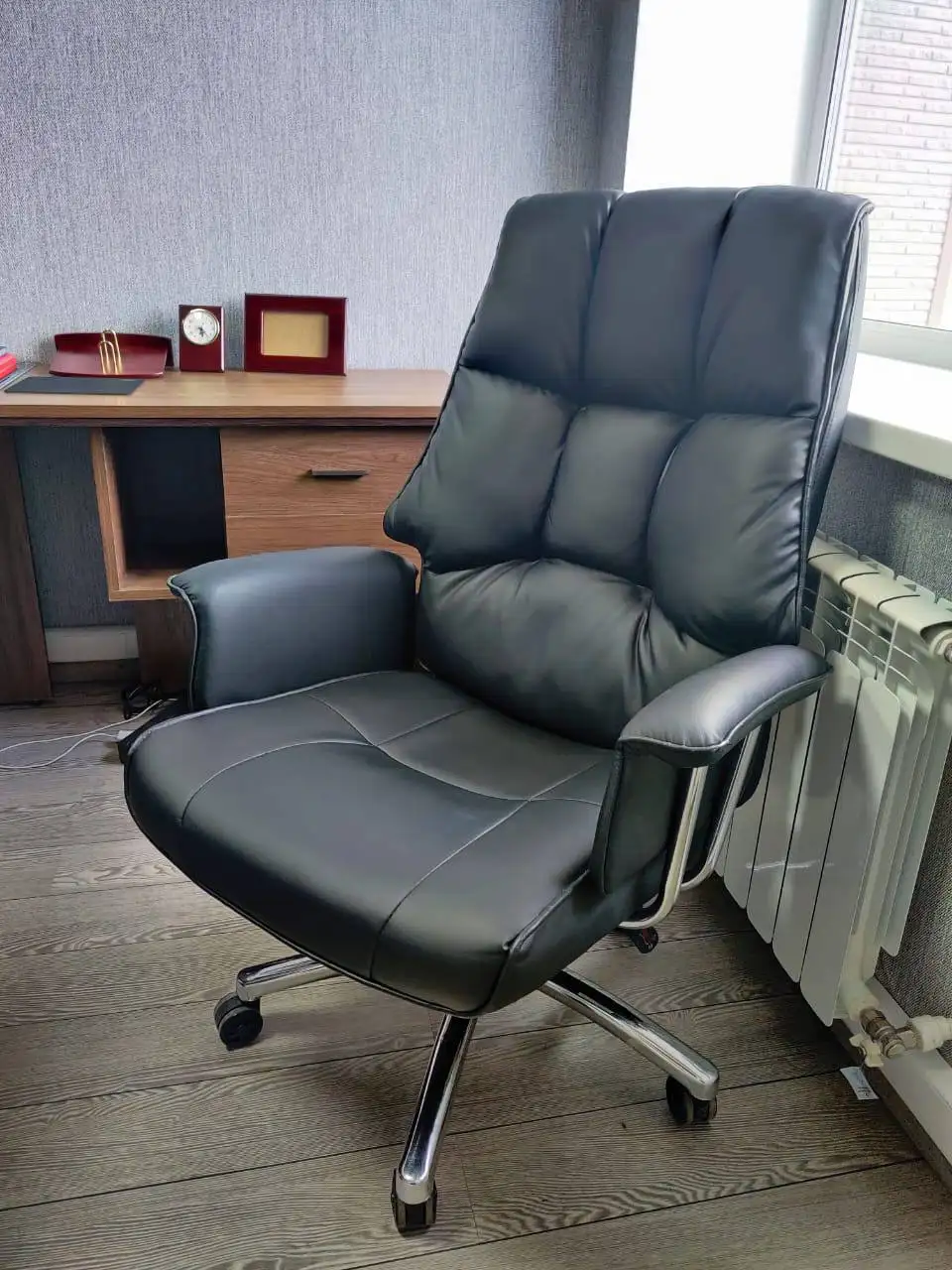 Продам офисную мебель - Мебель (Для дома и дачи) в Хабаровск