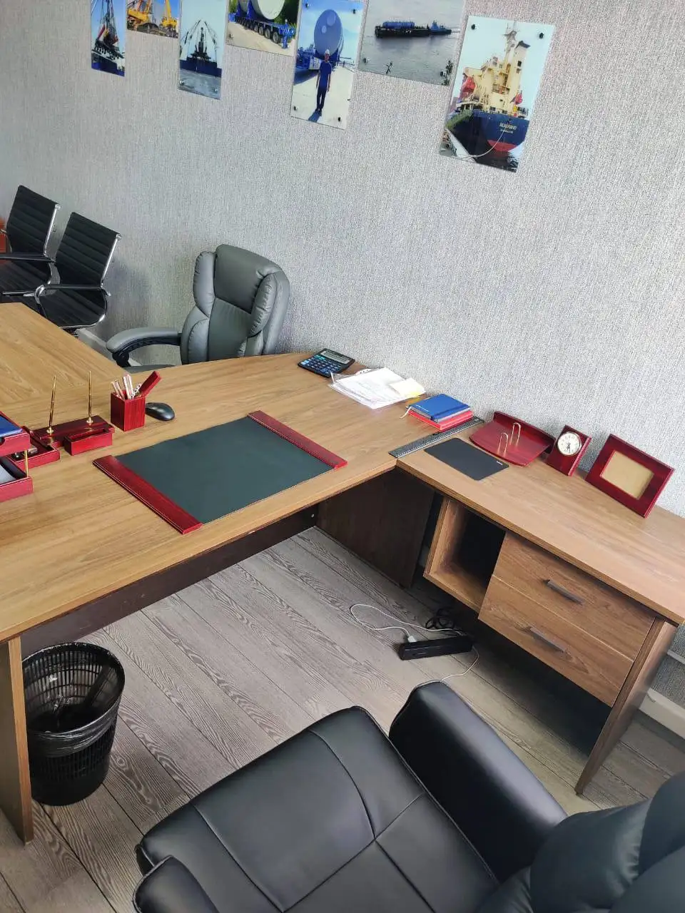 Продам офисную мебель - Мебель (Для дома и дачи) в Хабаровск