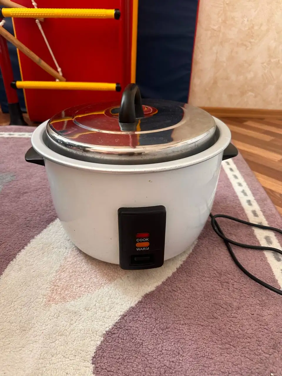 Рисоварка на 4,2 литра - Барахолка в Хабаровск