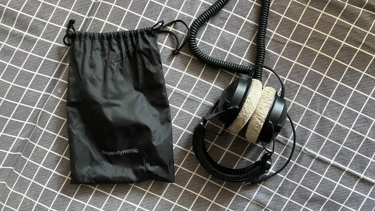 Продам студийные наушники Beyerdynamic DT 770 PRO 250 Ohm - Наушники (Электроника) в Хабаровск