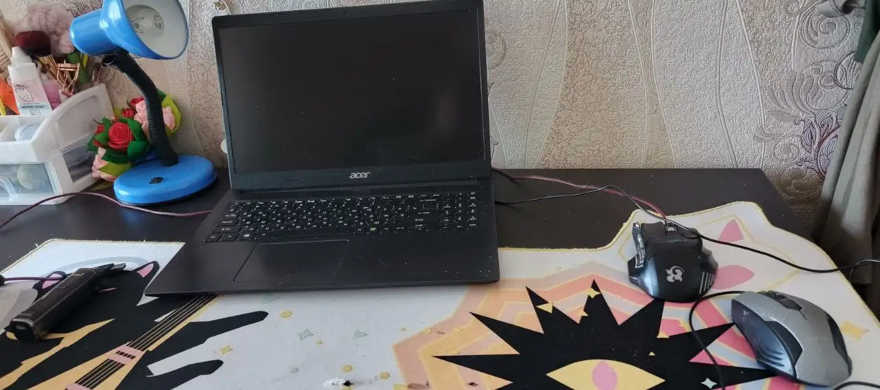 Продам ноутбук с дефектом - Электроника в Хабаровск