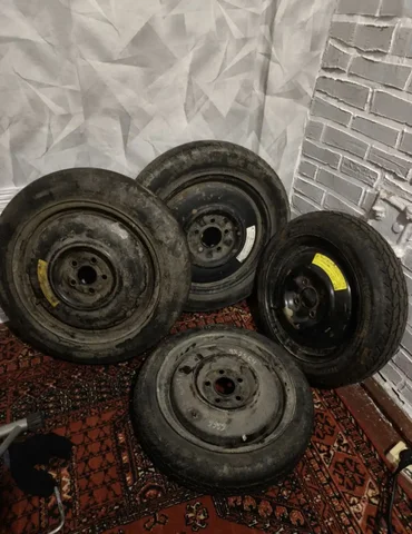 Продажа автомобильных запасок различных размеров - частное объявление в Хабаровск