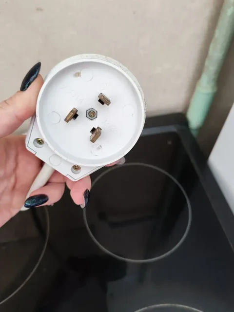 Продажа плиты в хорошем состоянии - Для дома и дачи в Хабаровск