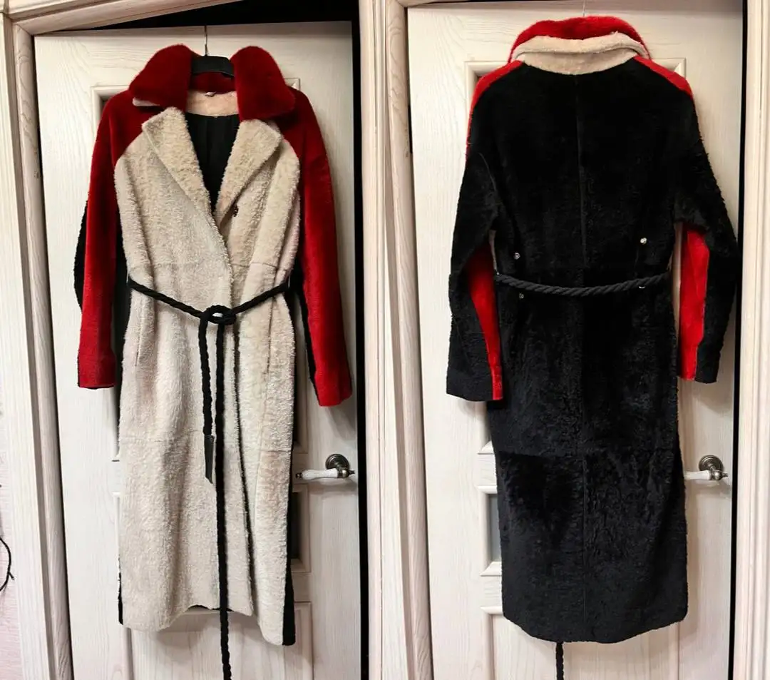 Пальто из натурального меха 44 размера - Верхняя одежда (Одежда) в Хабаровск