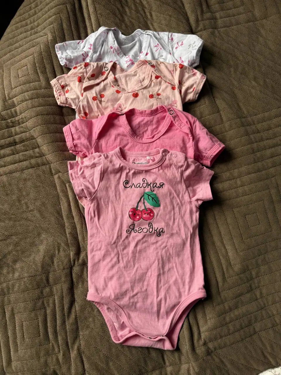 Боди 4шт 66 размер - Одежда для детей (Товары для детей) в Хабаровск